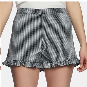 1.State Gingham-Print Ruffled Shorts